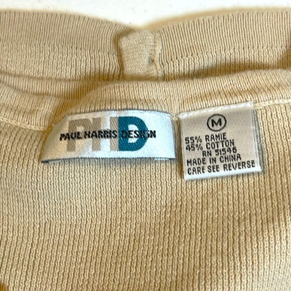 Paul Harris Designs Cream Cropped Short Sleeve Sweater Top Button Size M - Picture 3 of 4